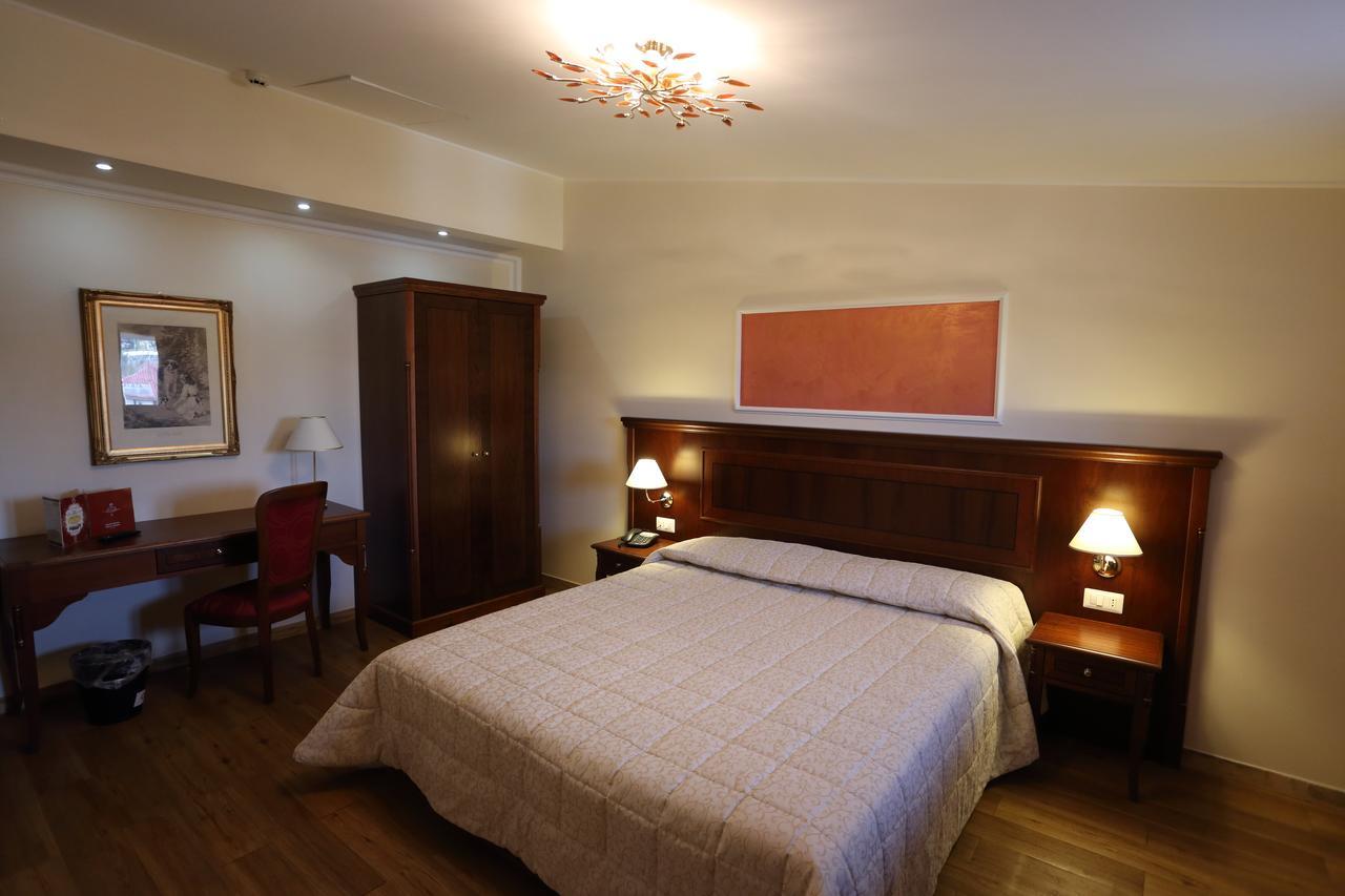 Grand Hotel Stella Maris Italia Palmi Esterno foto